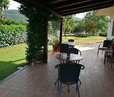 B&B Il Tiglio Падула Экстерьер фото